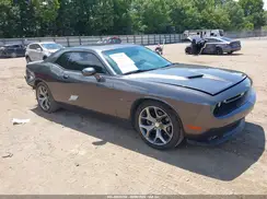 2C3CDZBT1GH195615 2016 DODGE CHALLENGER