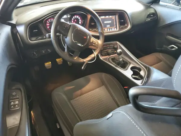 2C3CDZBT1GH275996 2016 DODGE CHALLENGER - Image 8