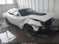 2C3CDZBT1GH289736 2016 DODGE CHALLENGER