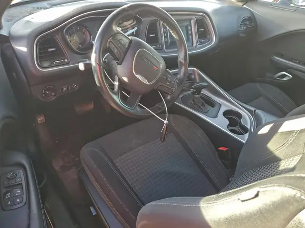 2C3CDZBT1GH301187 2016 DODGE CHALLENGER - Image 8