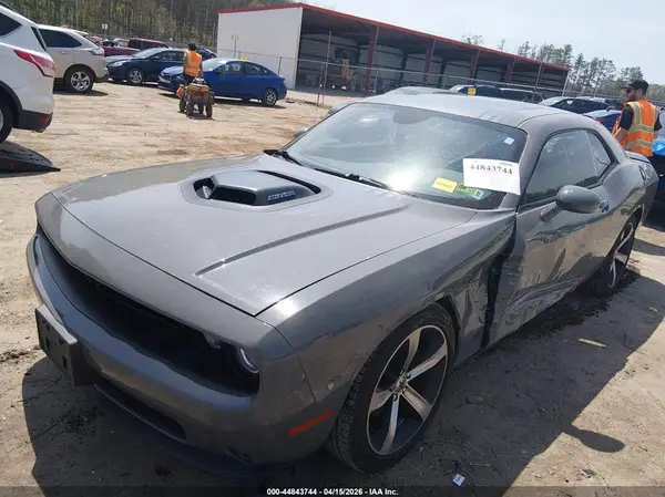 2C3CDZBT1HH545567 2017 DODGE CHALLENGER - Image 2