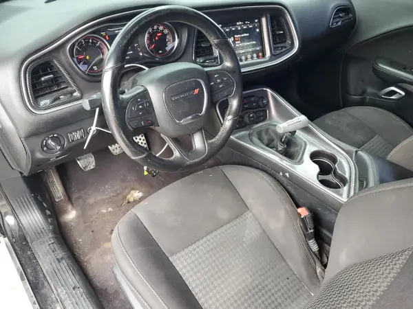 2C3CDZBT1HH566838 2017 DODGE CHALLENGER - Image 8