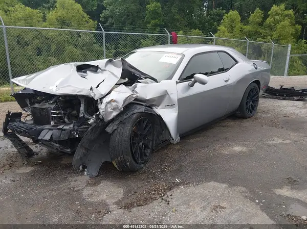 2C3CDZBT1HH568184 2017 DODGE CHALLENGER - Image 2