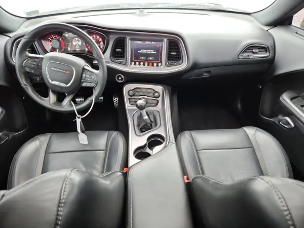 2C3CDZBT1HH574275 2017 DODGE CHALLENGER - Image 8