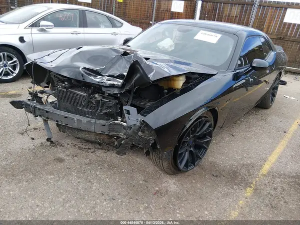 2C3CDZBT1HH611535 2017 DODGE CHALLENGER - Image 2