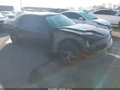 2C3CDZBT1HH640260 2017 DODGE CHALLENGER