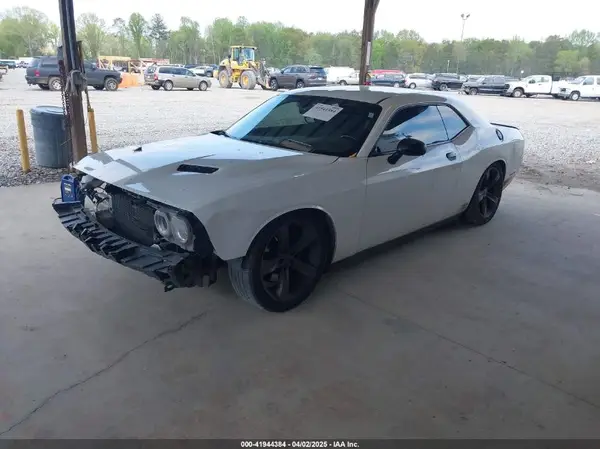 2C3CDZBT1HH659018 2017 DODGE CHALLENGER - Image 2