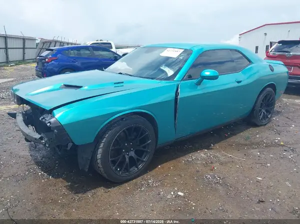2C3CDZBT1JH241435 2018 DODGE CHALLENGER - Image 2