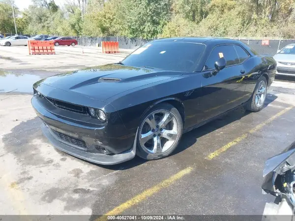 2C3CDZBT1JH332821 2018 DODGE CHALLENGER - Image 2