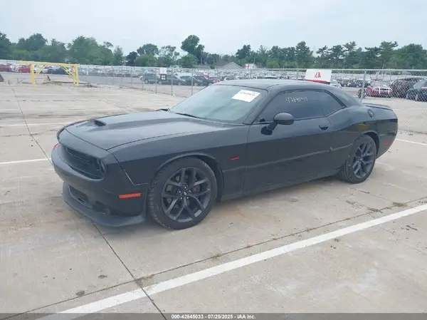 2C3CDZBT1KH500376 2019 DODGE CHALLENGER - Image 2