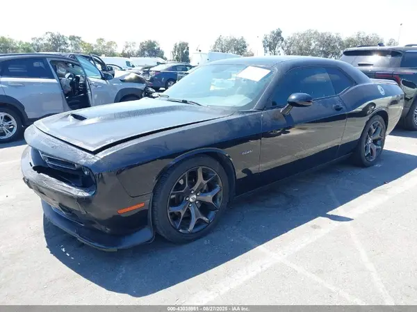 2C3CDZBT1KH506548 2019 DODGE CHALLENGER - Image 2