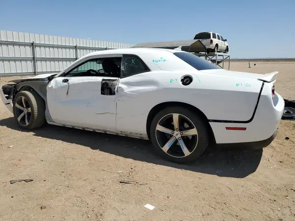 2C3CDZBT1KH570945 2019 DODGE CHALLENGER - Image 2