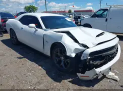 2C3CDZBT1KH583498 2019 DODGE CHALLENGER