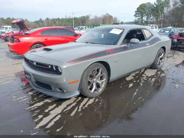 2C3CDZBT1KH654876 2019 DODGE CHALLENGER - Image 2
