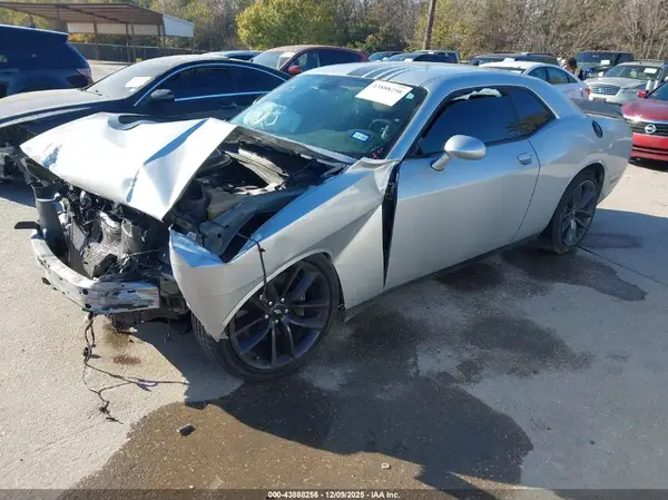 2C3CDZBT1KH731262 2019 DODGE CHALLENGER - Image 2