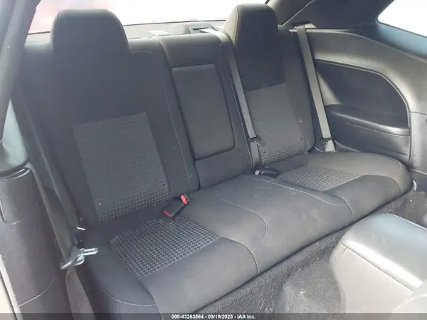 2C3CDZBT1KH759417 2019 DODGE CHALLENGER - Image 8