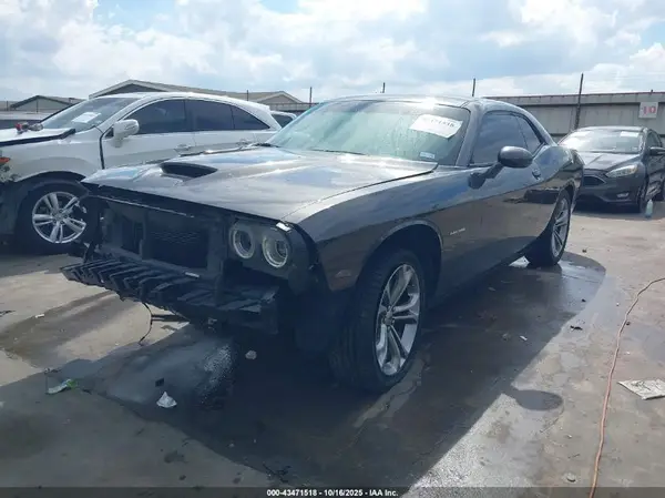 2C3CDZBT1MH509890 2021 DODGE CHALLENGER - Image 2