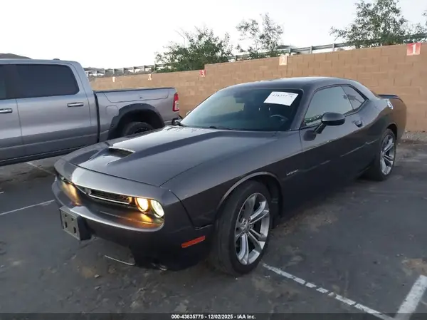 2C3CDZBT1MH551587 2021 DODGE CHALLENGER - Image 2