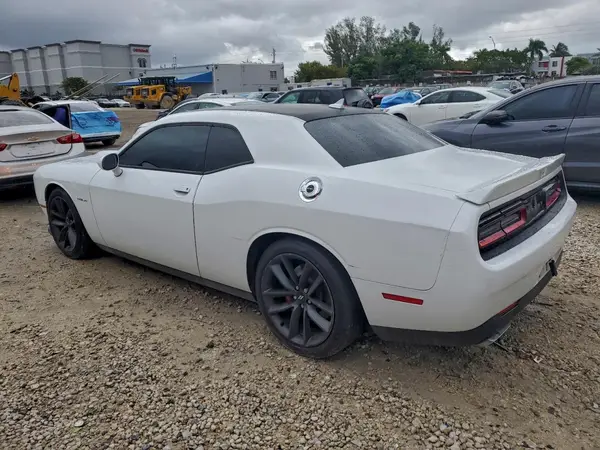 2C3CDZBT1MH558944 2021 DODGE CHALLENGER - Image 2