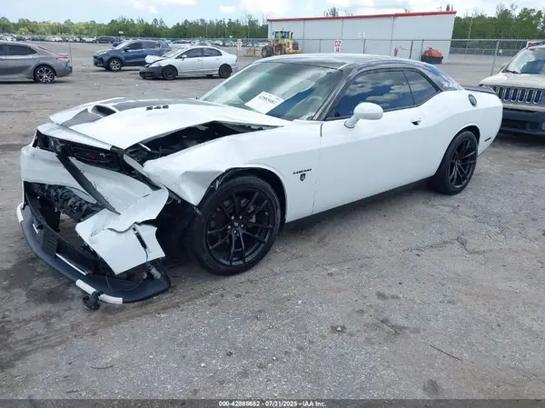 2C3CDZBT1MH635554 2021 DODGE CHALLENGER - Image 2