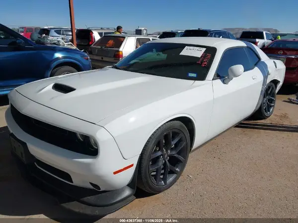 2C3CDZBT1NH242767 2022 DODGE CHALLENGER - Image 2