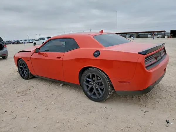 2C3CDZBT1PH688498 2023 DODGE CHALLENGER - Image 2
