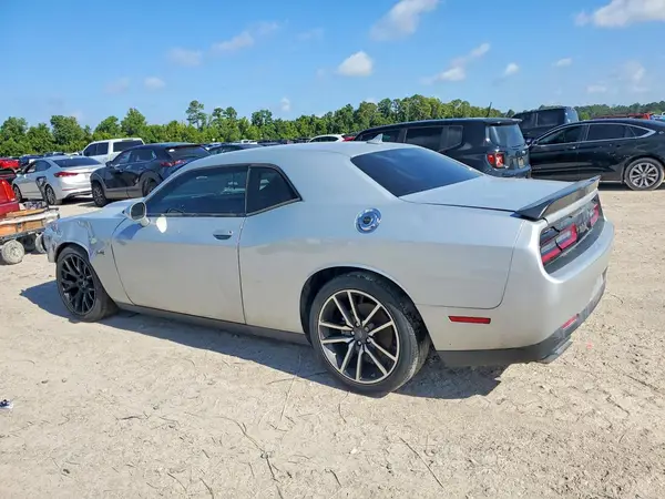 2C3CDZBT1PH692745 2023 DODGE CHALLENGER - Image 2