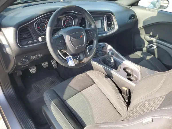 2C3CDZBT2GH101452 2016 DODGE CHALLENGER - Image 8