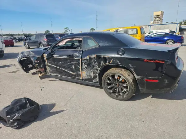 2C3CDZBT2GH117473 2016 DODGE CHALLENGER - Image 2