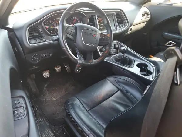 2C3CDZBT2GH158220 2016 DODGE CHALLENGER - Image 8