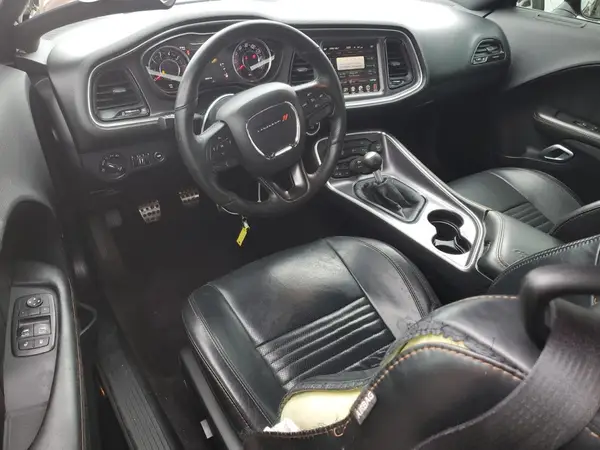 2C3CDZBT2GH232610 2016 DODGE CHALLENGER - Image 8