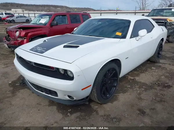 2C3CDZBT2GH285176 2016 DODGE CHALLENGER - Image 2