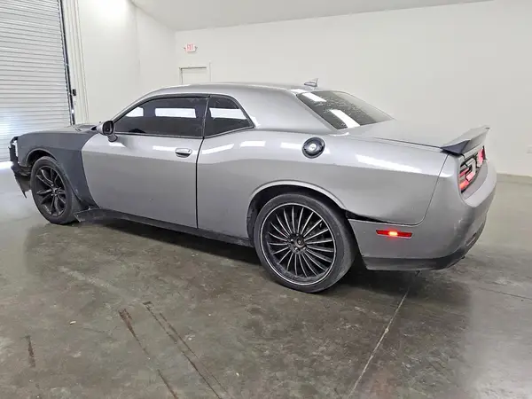 2C3CDZBT2GH316653 2016 DODGE CHALLENGER - Image 2