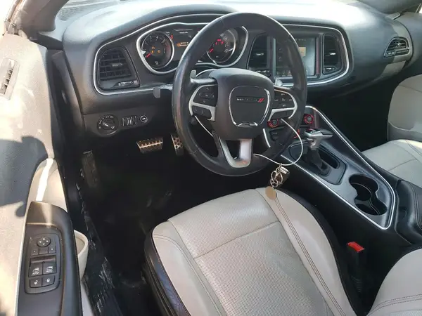 2C3CDZBT2GH345912 2016 DODGE CHALLENGER - Image 8