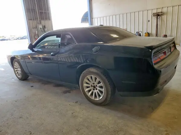 2C3CDZBT2HH561177 2017 DODGE CHALLENGER - Image 2