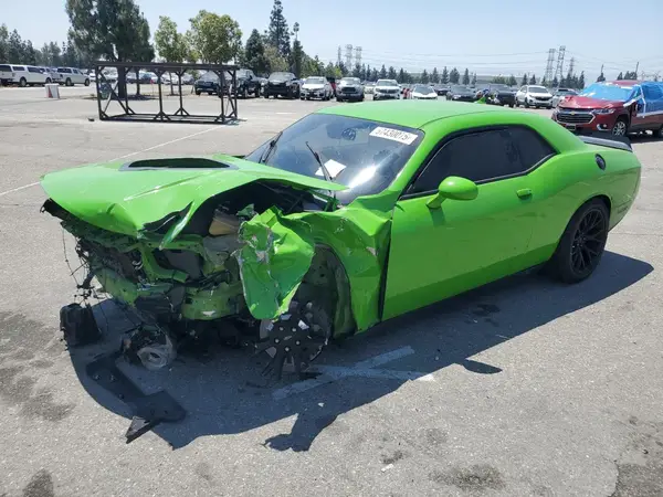 2C3CDZBT2HH573653 2017 DODGE CHALLENGER - Image 1