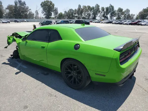 2C3CDZBT2HH573653 2017 DODGE CHALLENGER - Image 2