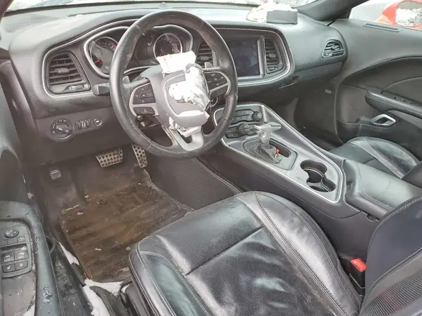 2C3CDZBT2HH582868 2017 DODGE CHALLENGER - Image 8