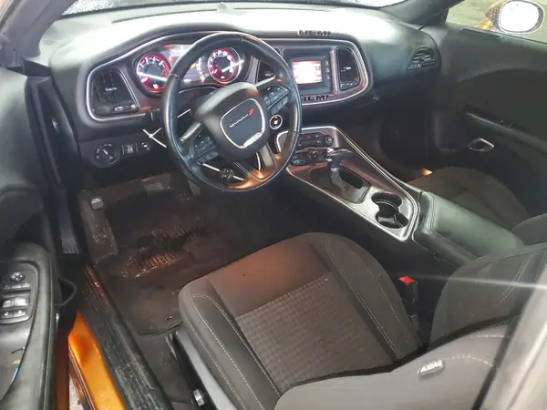 2C3CDZBT2HH658203 2017 DODGE CHALLENGER - Image 8