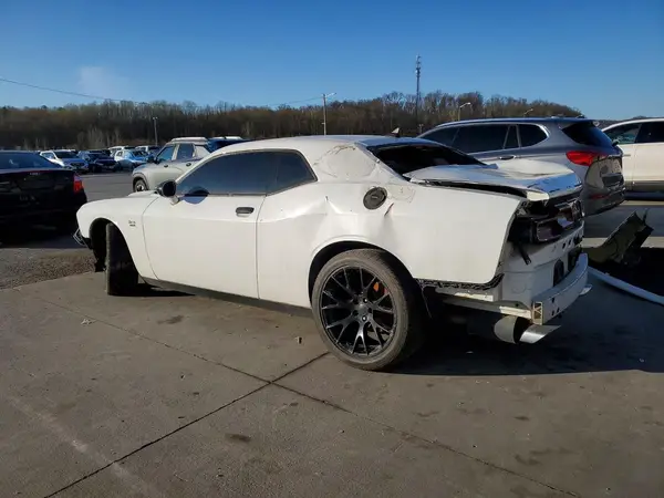 2C3CDZBT2HH658492 2017 DODGE CHALLENGER - Image 2