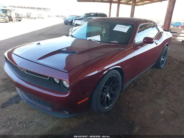 2C3CDZBT2JH161089 2018 DODGE CHALLENGER - Image 2