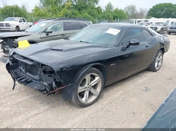 2C3CDZBT2JH219914 2018 DODGE CHALLENGER - Image 2