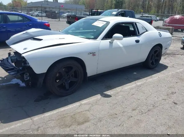 2C3CDZBT2JH259541 2018 DODGE CHALLENGER - Image 2