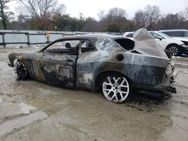 2C3CDZBT2JH270653 2018 DODGE CHALLENGER - Image 2