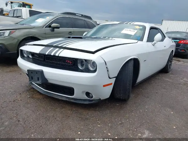 2C3CDZBT2JH286674 2018 DODGE CHALLENGER - Image 2
