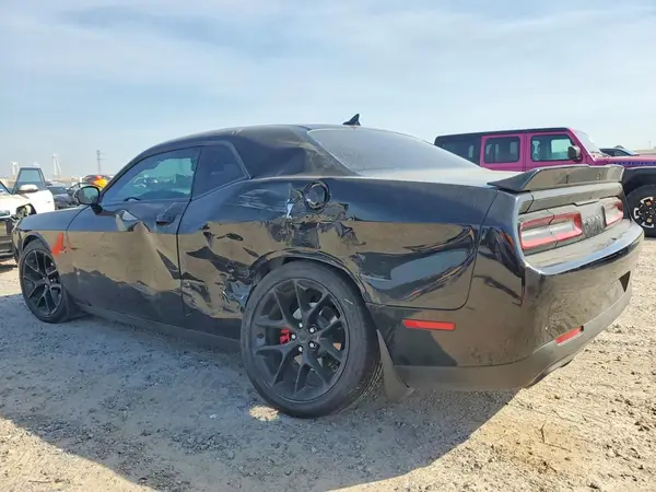 2C3CDZBT2KH541583 2019 DODGE CHALLENGER - Image 2