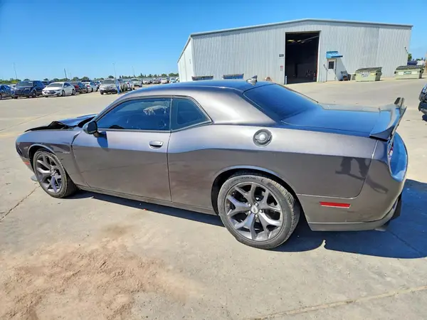 2C3CDZBT2KH552258 2019 DODGE CHALLENGER - Image 2