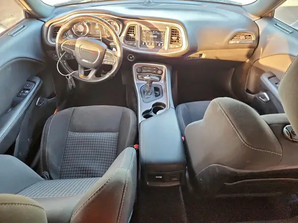 2C3CDZBT2KH573563 2019 DODGE CHALLENGER - Image 8