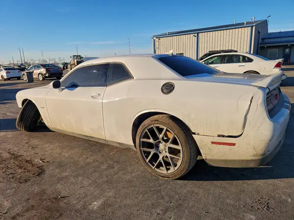 2C3CDZBT2KH733697 2019 DODGE CHALLENGER - Image 2