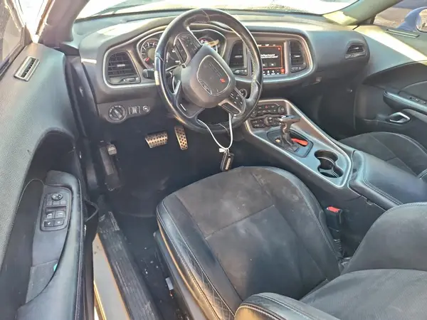 2C3CDZBT2KH733697 2019 DODGE CHALLENGER - Image 8